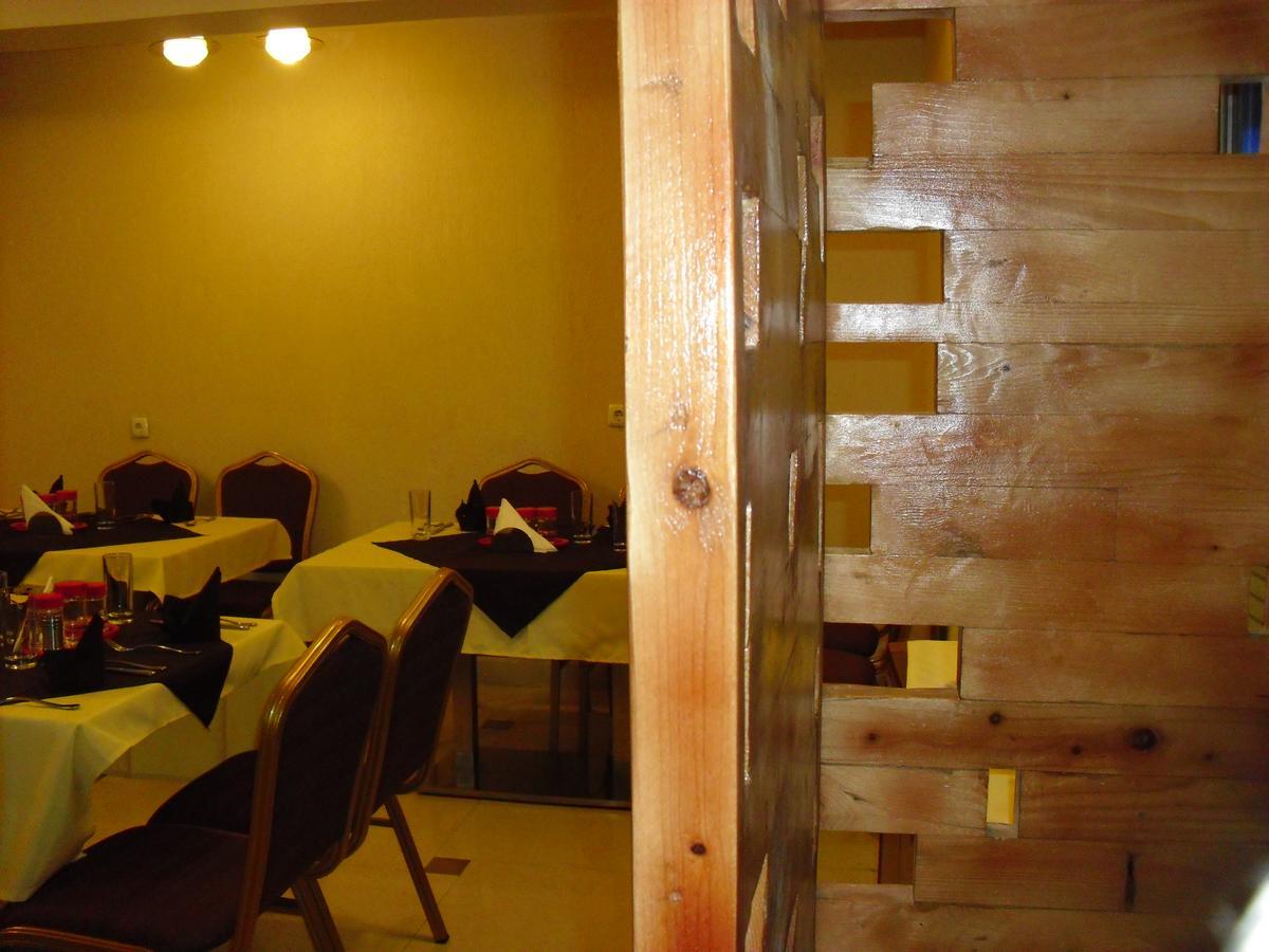 C Fun Addis Hotel ภายนอก รูปภาพ