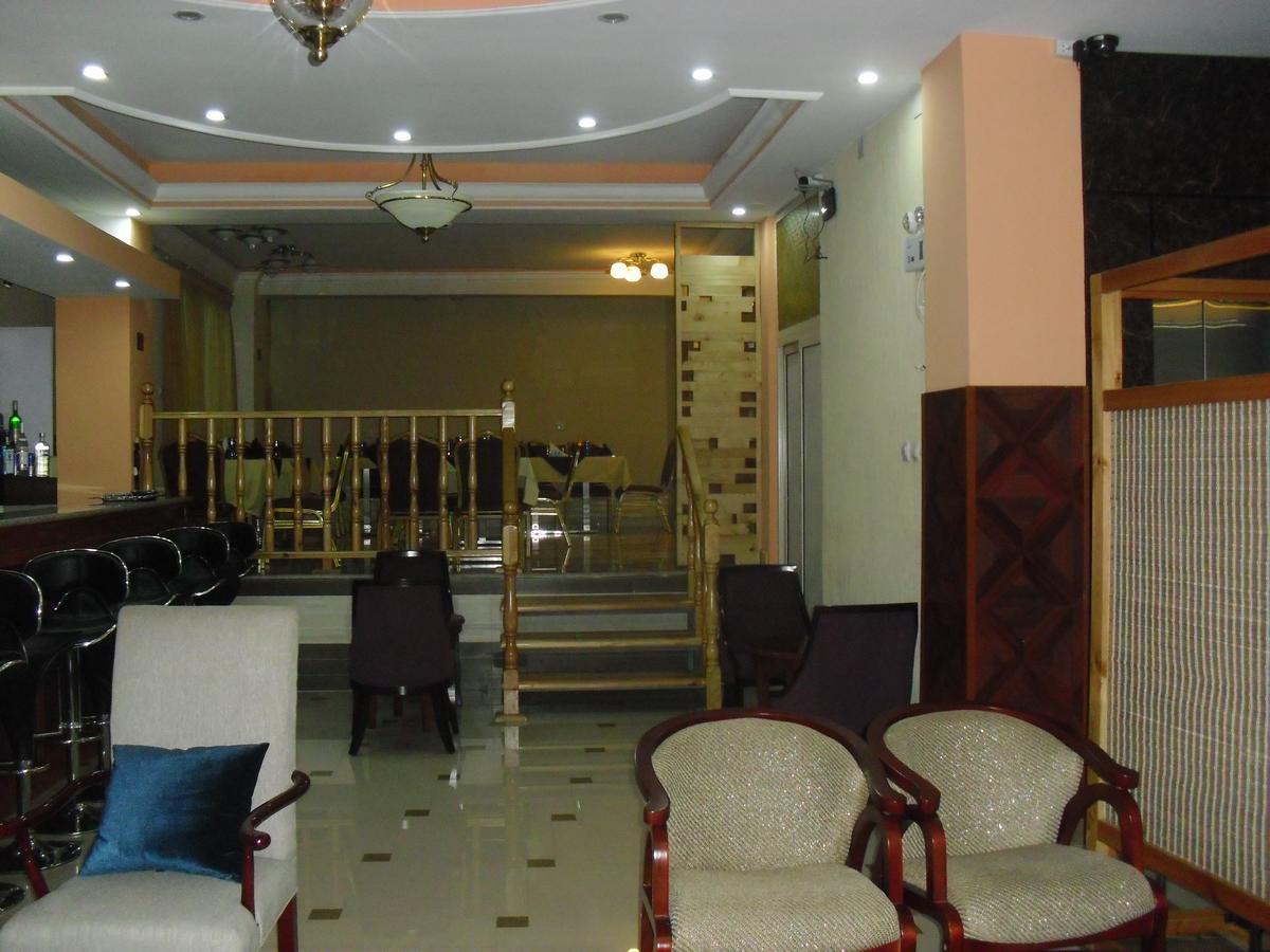 C Fun Addis Hotel ภายนอก รูปภาพ