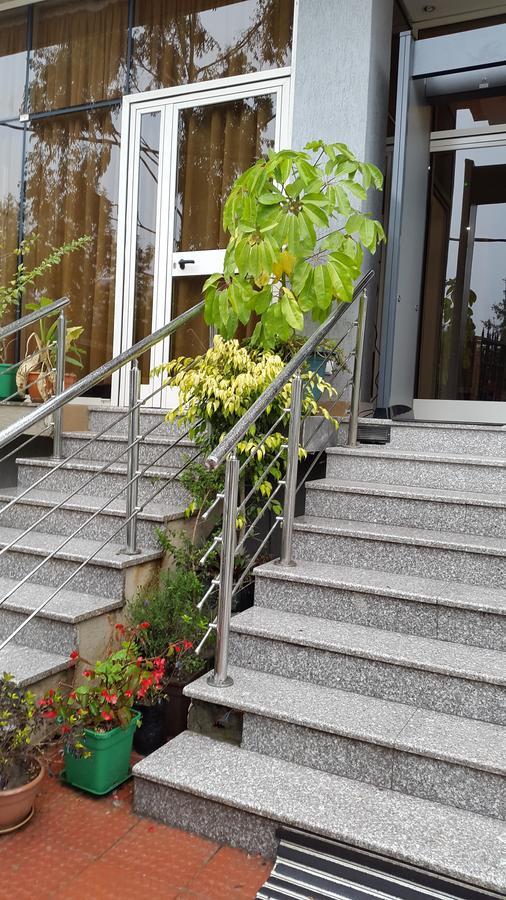 C Fun Addis Hotel ภายนอก รูปภาพ