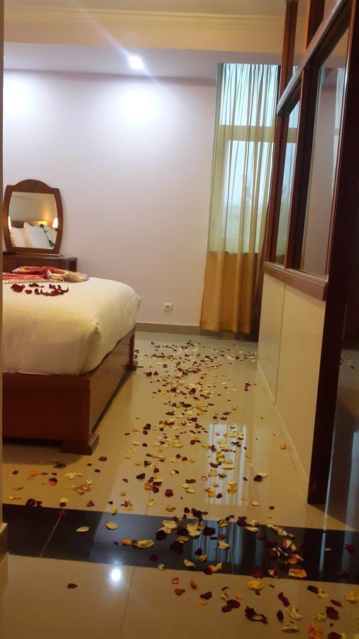 C Fun Addis Hotel ภายนอก รูปภาพ