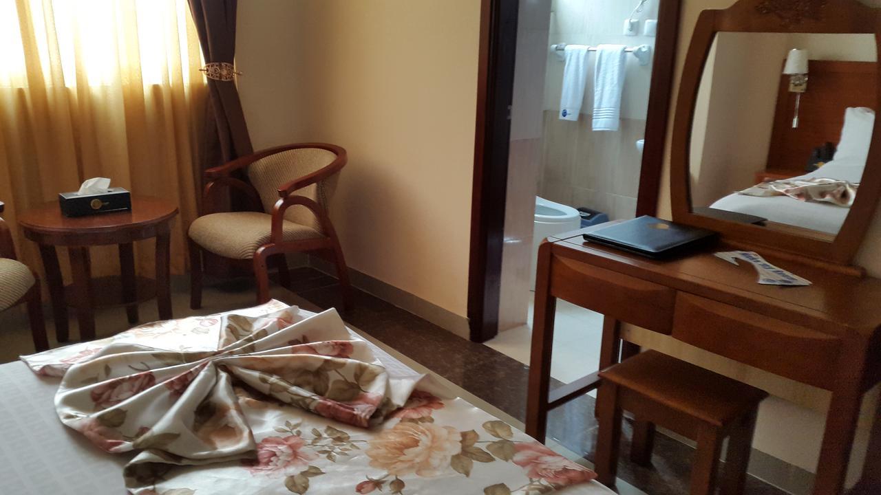 C Fun Addis Hotel ภายนอก รูปภาพ