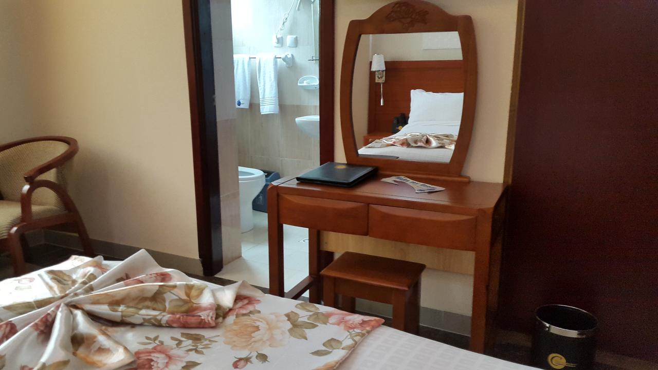 C Fun Addis Hotel ภายนอก รูปภาพ