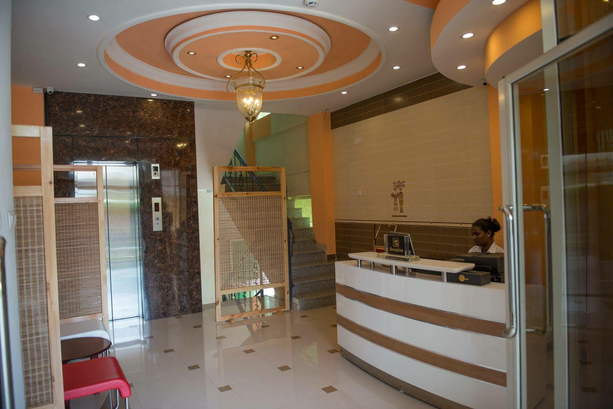 C Fun Addis Hotel ภายนอก รูปภาพ